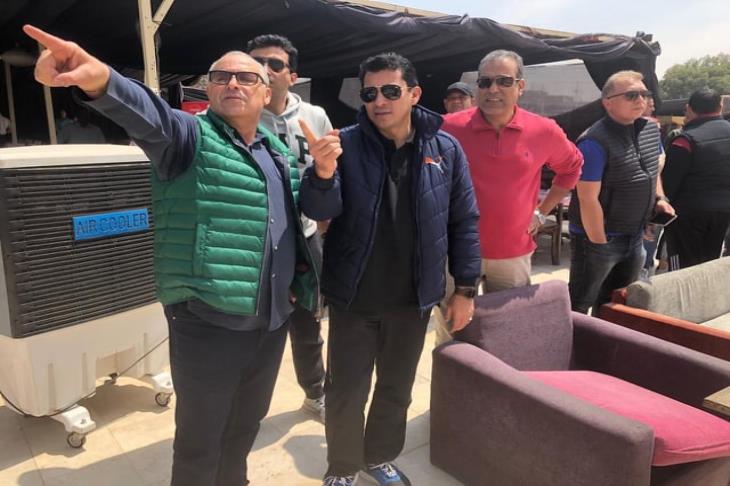 وزير الرياضة وزير الرياضة